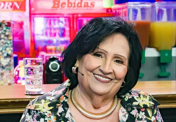 Mãe de Paulo Gustavo, Dona Déa