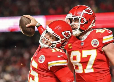 Mahomes e Kelce disputarão mais um Super Bowl pelo Kansas City Chiefs