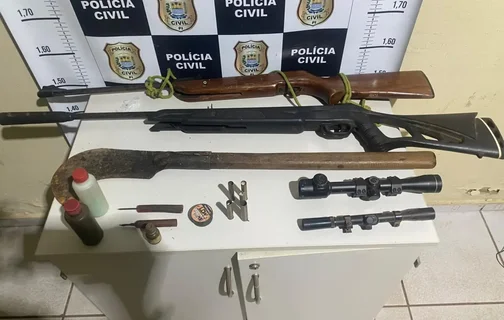 Materiais apreendidos pela polícia