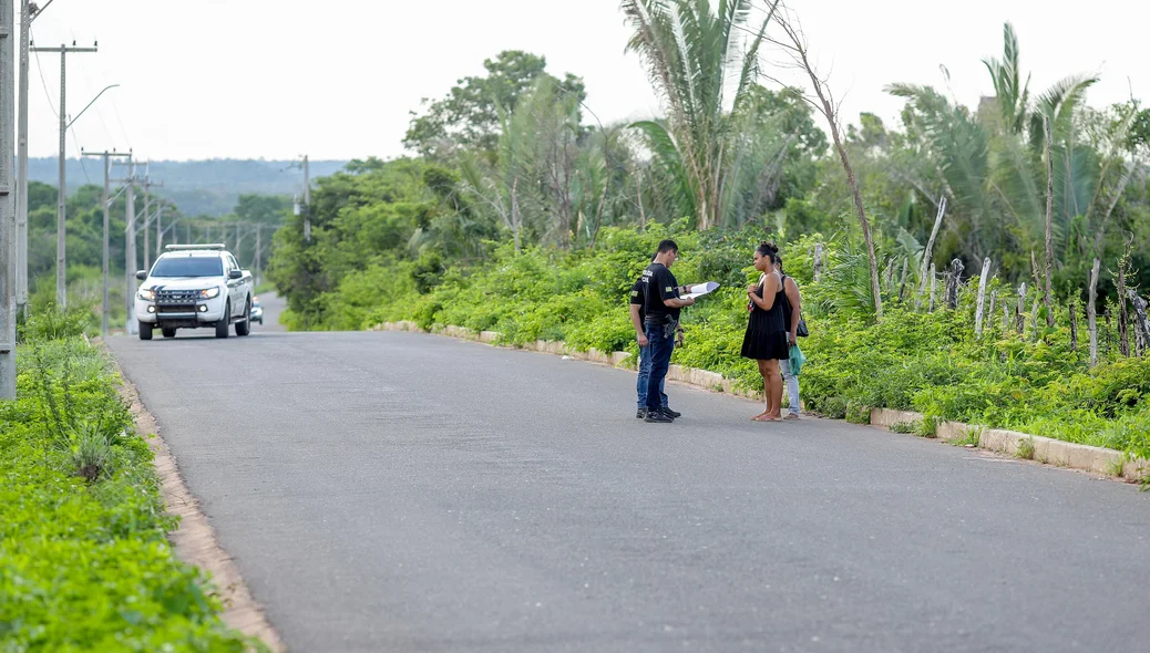 Peritos iniciaram os primeiros levantamentos sobre o crime