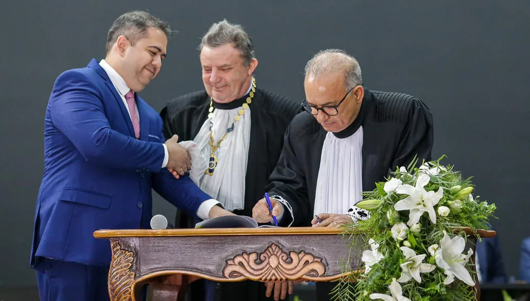 Posse do novo presidente do TJ-PI