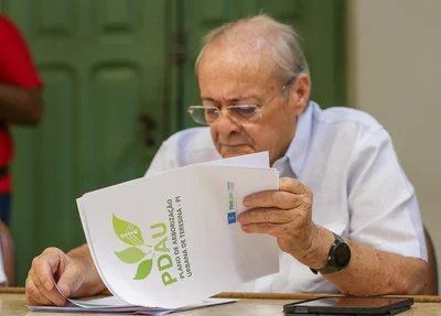 Prefeito Sílvio Mendes apresenta plano de arborização