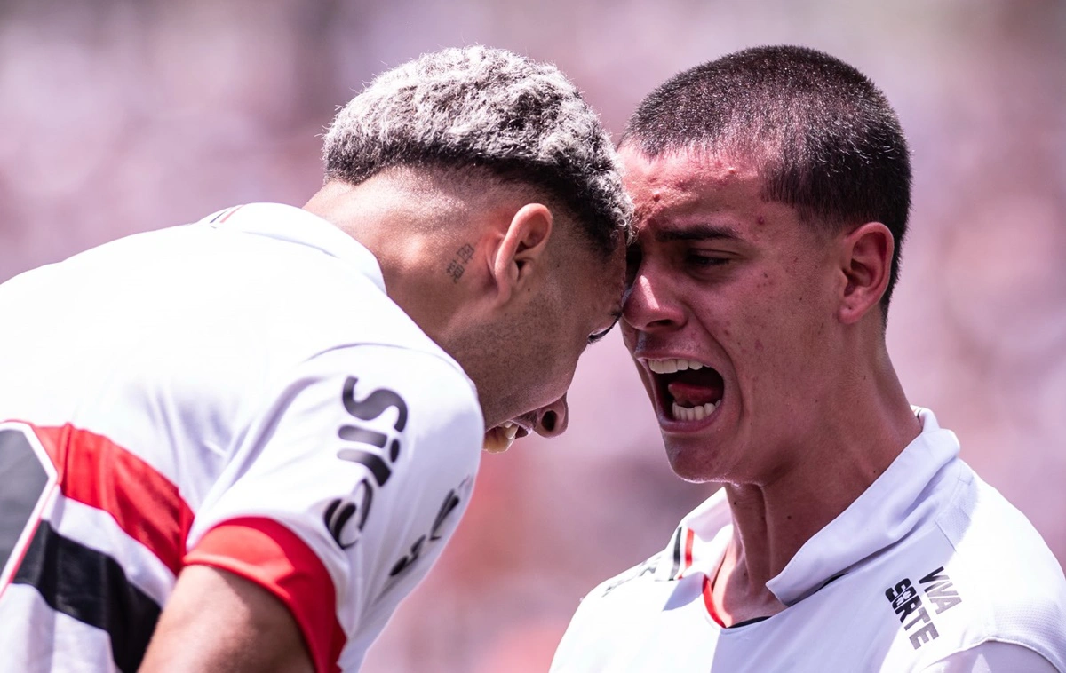 São Paulo venceu o Corinthians de virada e conquistou a Copinha