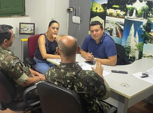 Sílvio Mendes nomeia equipe do Gabinete Militar da Prefeitura