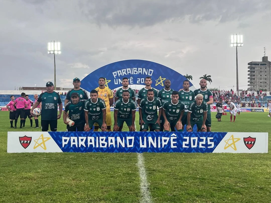 Time do Sousa em confronto pelo Campeonato Paraibano 2025