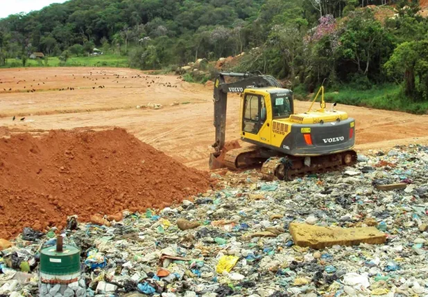 Aterro sanitário