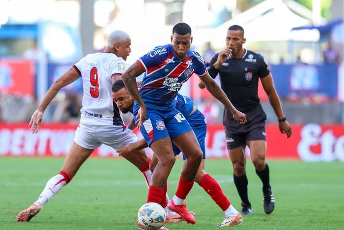 Bahia e Vitória em duelo pelo Campeonato Baiano