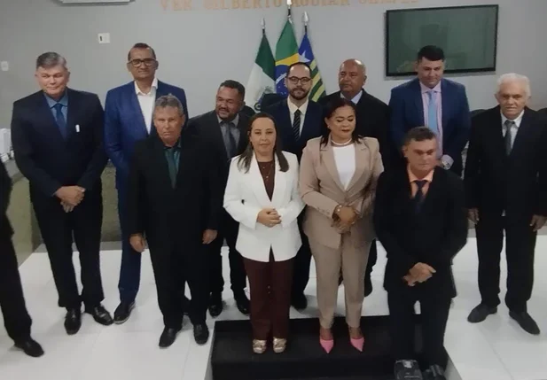 Câmara Municipal de Esperantina aprova criação de novas secretarias