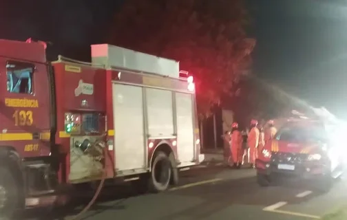 Corpo de Bombeiros controlou incêndio