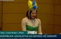 Deputada participa de sessão plenária fantasiada para Carnaval