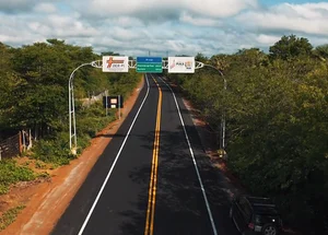 DER recupera rodovia em Boqueirão do Piauí