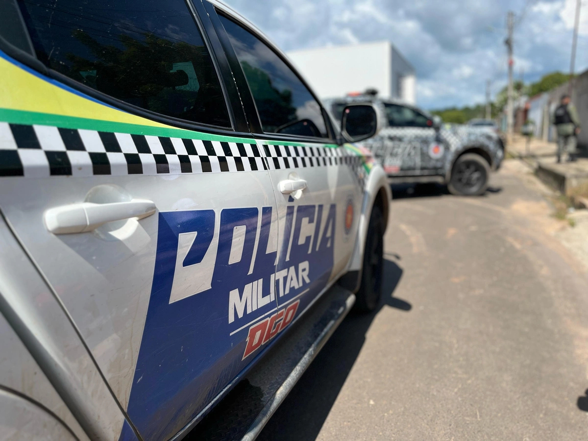 Equipes da Polícia Militar no local