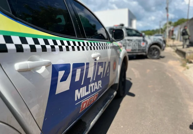 Equipes da Polícia Militar no local