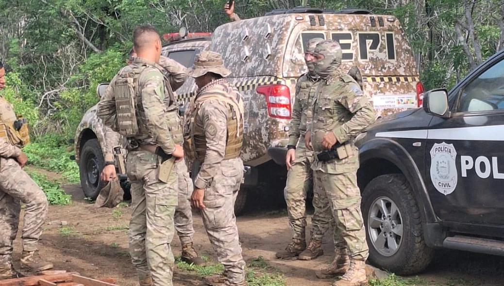 Equipes do BEPI e DRACO em São João da Serra