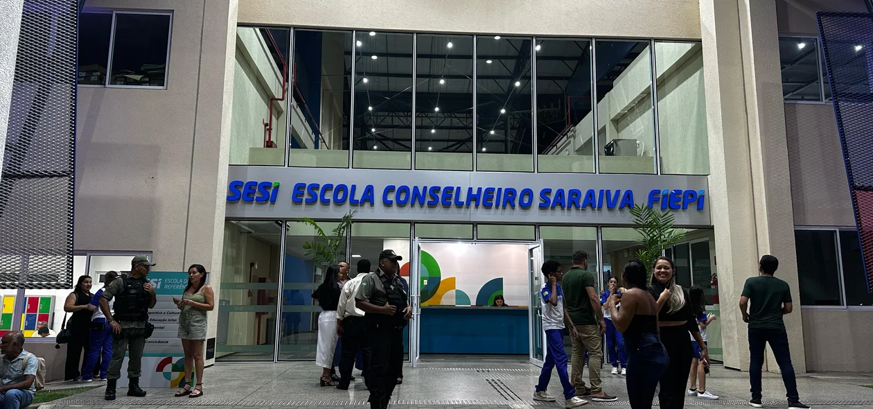 Fachada da escola