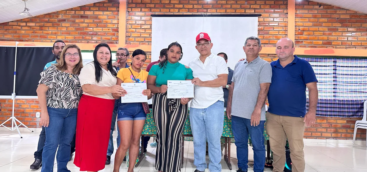 Famílias são beneficiadas com Programa Fomento Rural