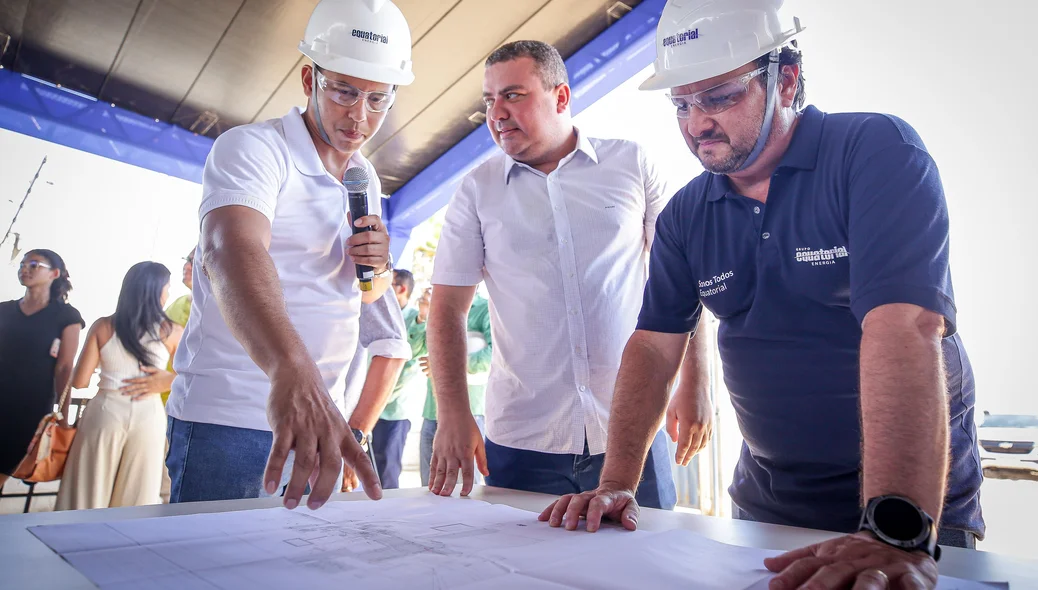 Humberto Soares e a equipe da Equatorial