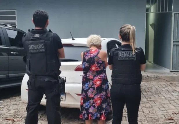 Idosa de 82 anos foi presa pelo DENARC