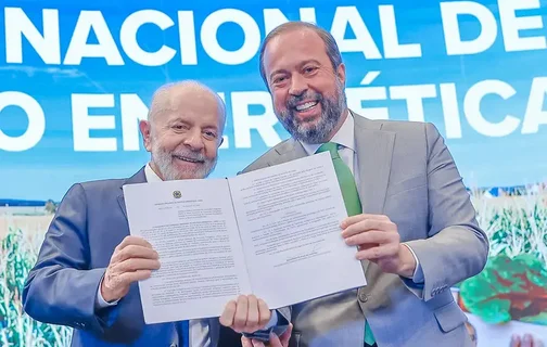 Lula e Alexandre Silveira