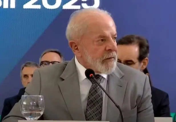 Lula fez um breve discurso diante de negociadores dos Brics