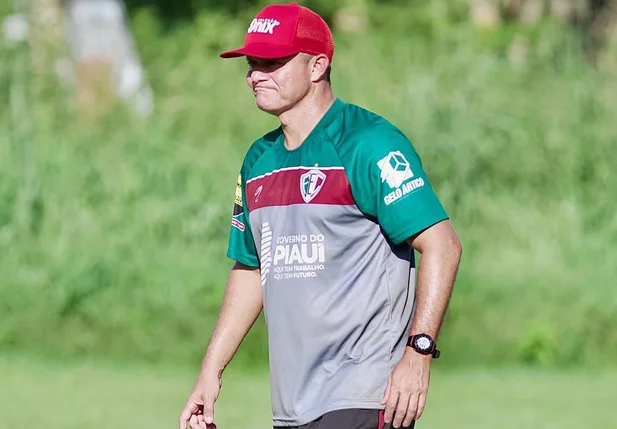 Marcinho Guerreio, técnico do Fluminense-PI