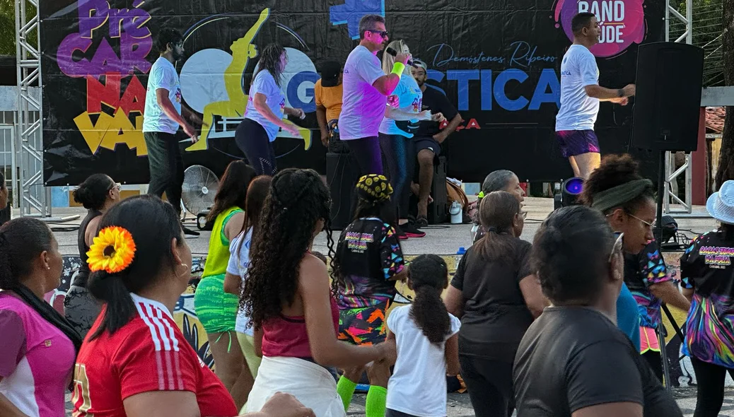 Mulheres marcaram presença no Ginástica na Praça