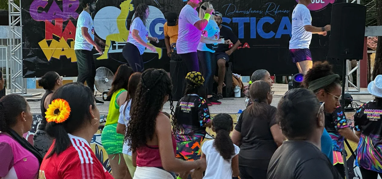 Mulheres marcaram presença no Ginástica na Praça