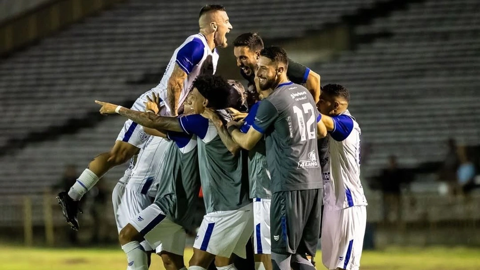 Parnahyba sofre goleada para o Confiança e é eliminado da Copa do Brasil