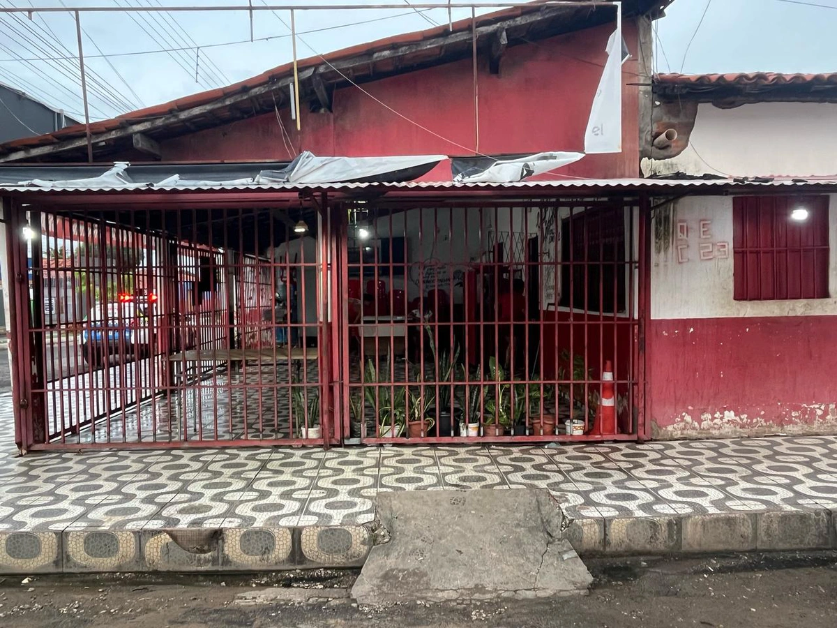 Polícia Militar foi até o bar onde ocorreu o crime