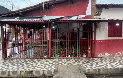 Polícia Militar foi até o bar onde ocorreu o crime