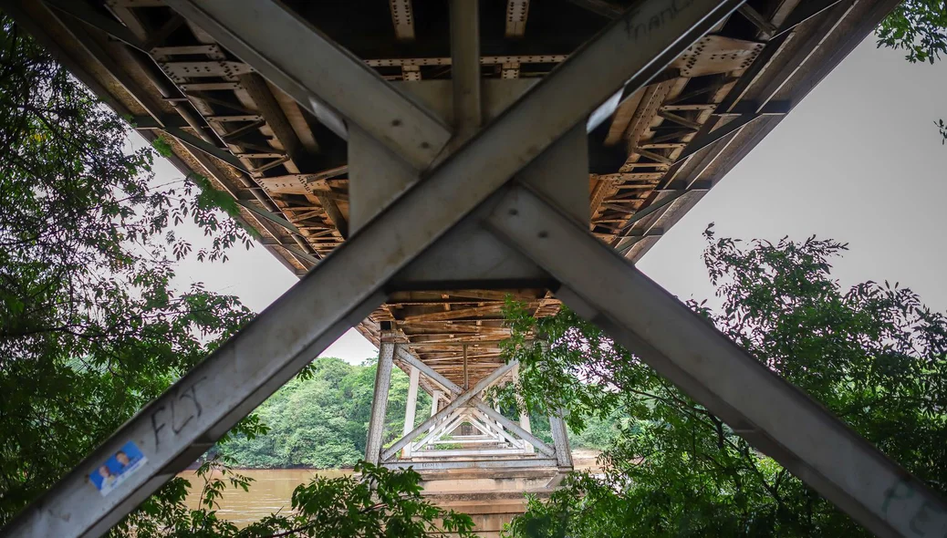 Ponte Metálica que liga o Piauí ao Maranhão