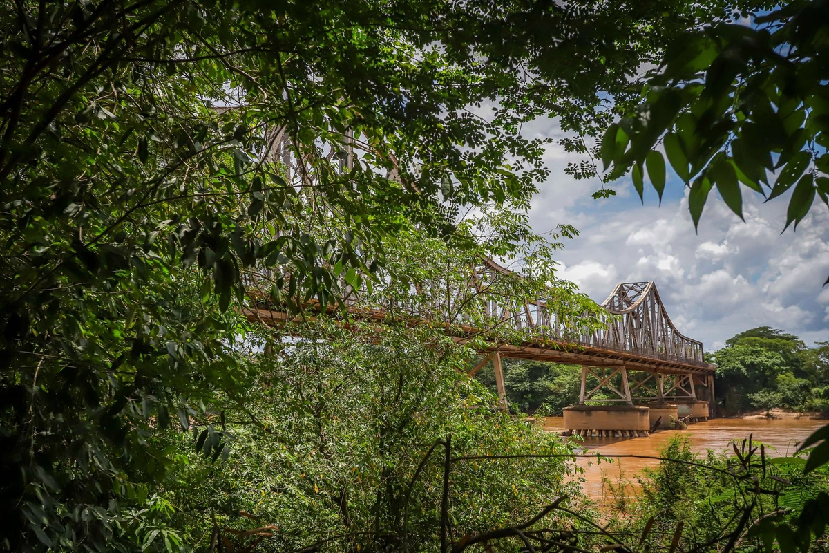 Ponte Metálica que liga Teresina e Timon (MA)