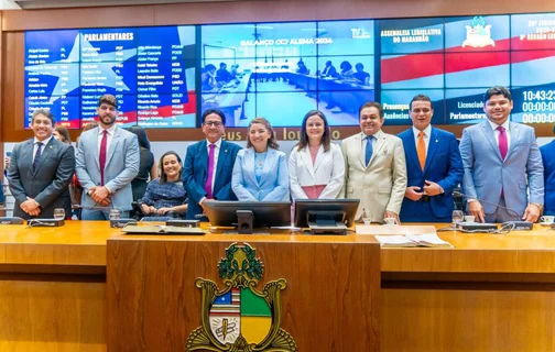 Posse da nova Mesa Diretora da Alema