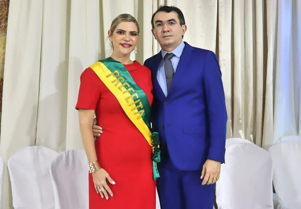 Prefeita Fernanda Marques e o empresário Paulo Sandro Amorim Rocha