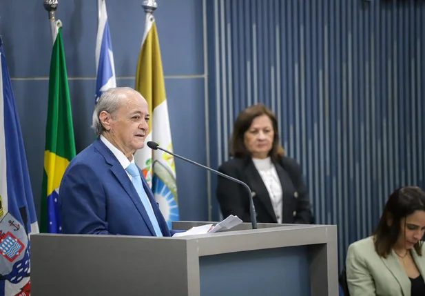 Prefeito Sílvio Mendes em seu discurso