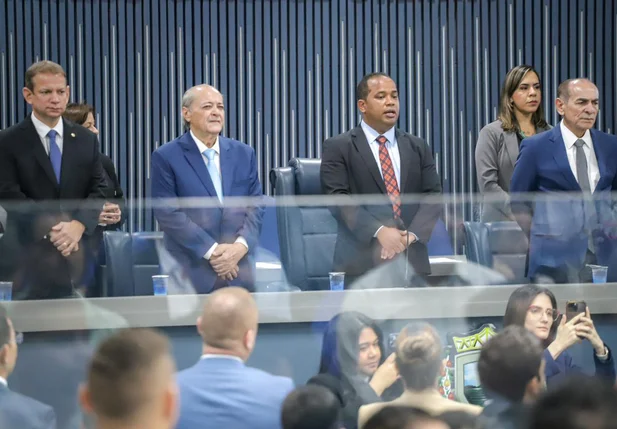 Prefeito Sílvio Mendes realiza abertura do Ano Legislativo da Câmara de Teresina