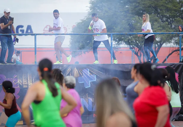 Professor Demóstenes promove um Carnaval da Saúde