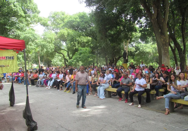 Professores anunciam greve em Teresina