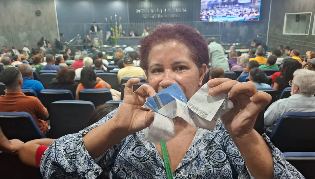 Rosimeire Gomes, moradora do bairro Risoleta Neves