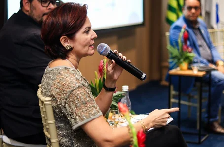 Secretária de Saúde, Auridene Maria participa de encontro estadual sobre gestão em saúde