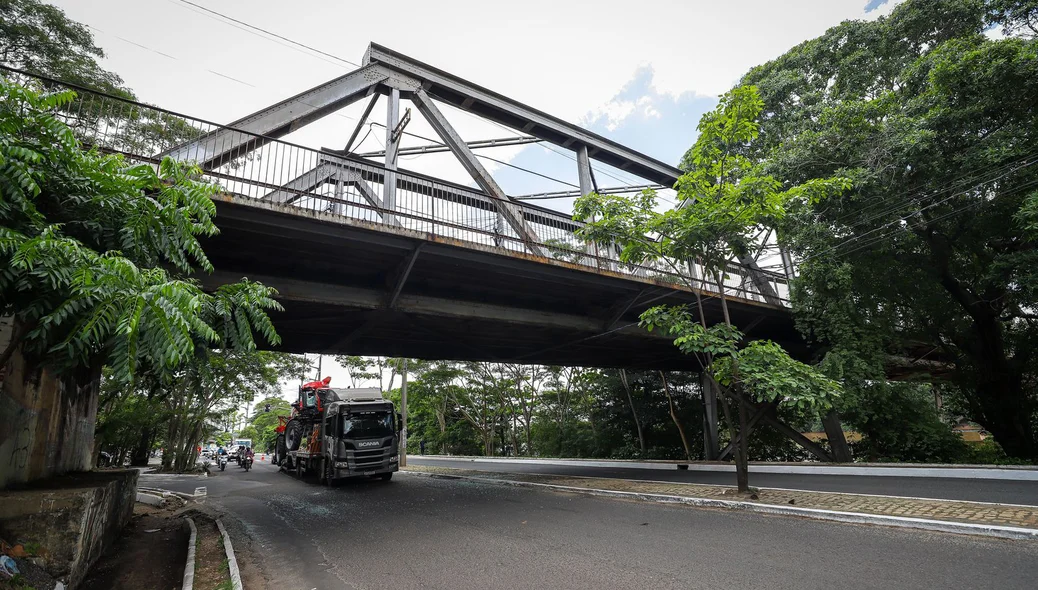 Trânsito não ficou comprometido no local do acidente