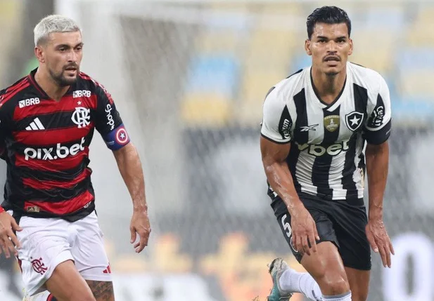 Arrascaeta e Danilo Barbosa em Flamengo x Botafogo no Maracanã