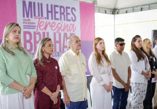 A campanha "Mulheres que fazem Teresina Brilhar" comemora 1 ano da Casa da Mulher Brasileira