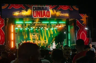 Carnaval de União reúne 15 mil foliões no primeiro dia