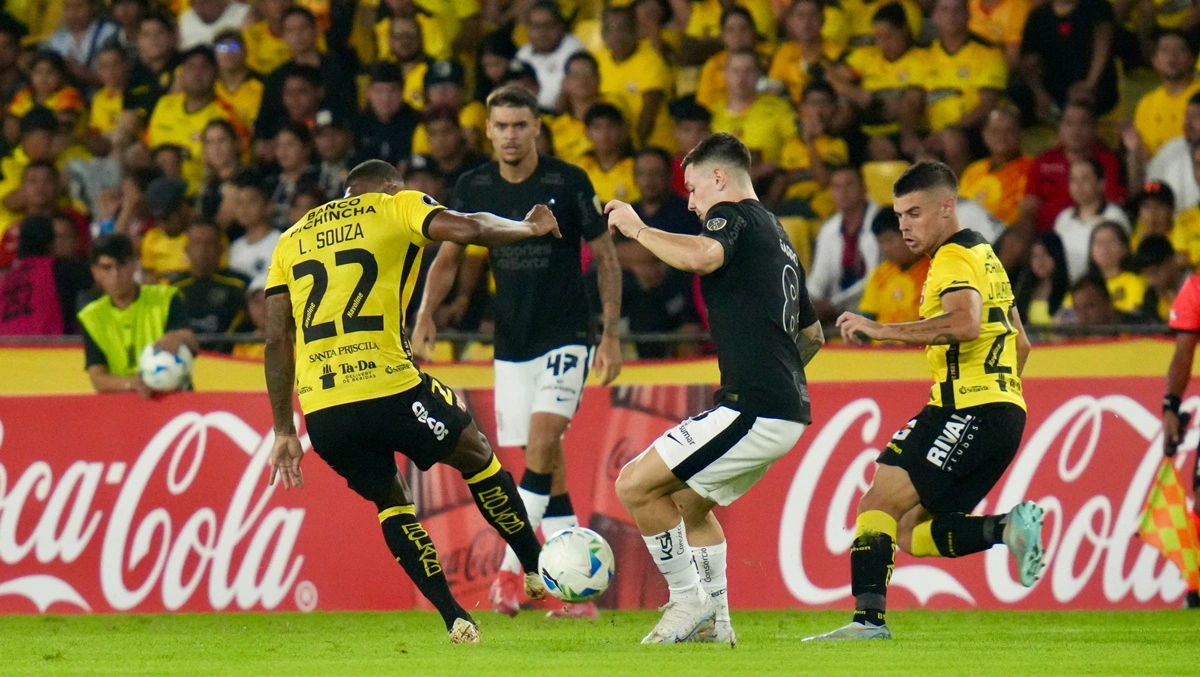 Corinthians perde para Barcelona-EQU e se complica na Pré-Libertadores