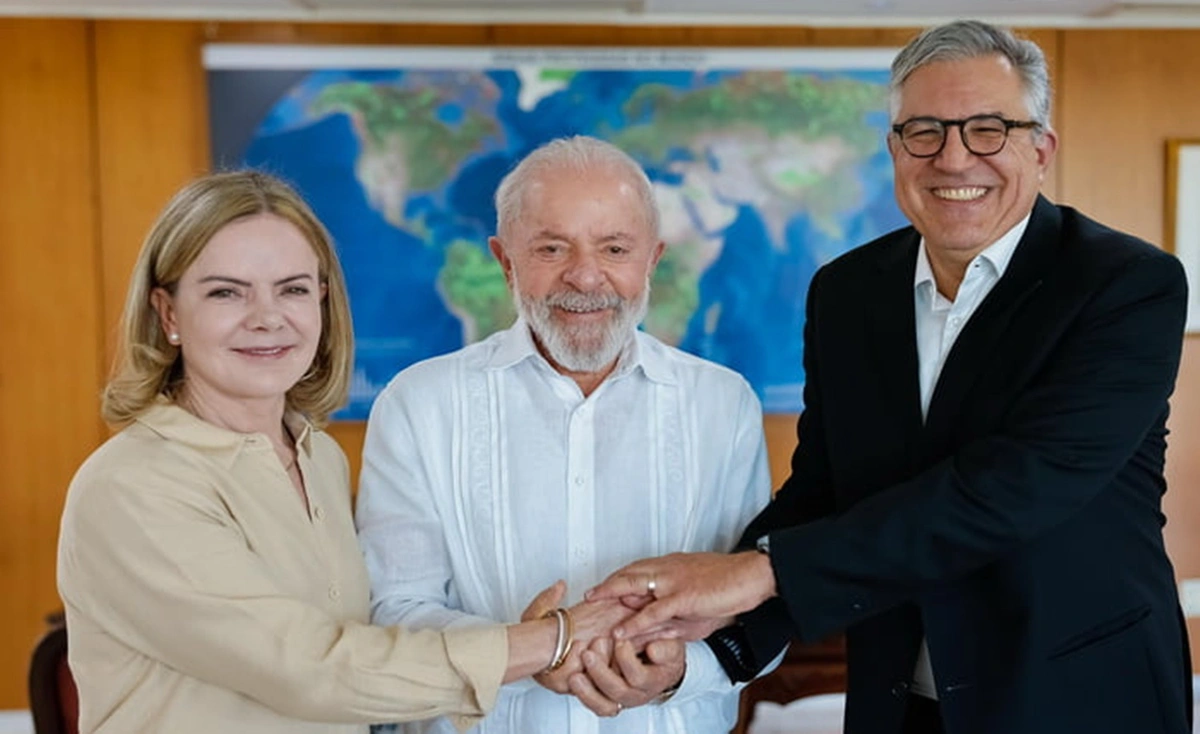 Gleisi Hoffmann, Lula e Alexandre Padilha