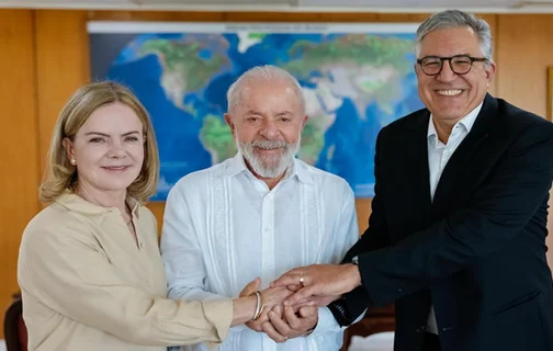 Gleisi Hoffmann, Lula e Alexandre Padilha