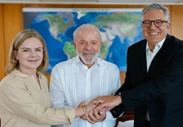 Gleisi Hoffmann, Lula e Alexandre Padilha