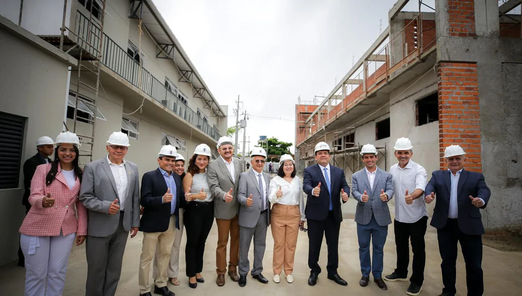 Governador entrega nova sede do CCN no campos Poeta Torquato Neto em Teresina