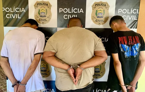 Homens presos na operação da Polícia Civil em Cabeceiras do Piauí